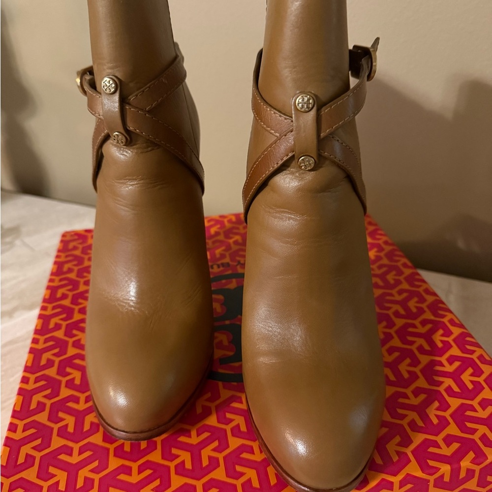 Women's Tan Leather Ankle Boots